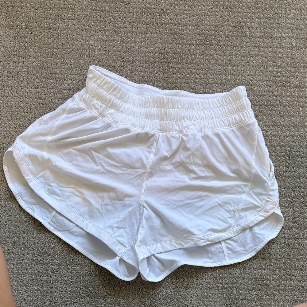 Lululemon Track That high rise womens white shorts. 3inch inseam. Size 6.